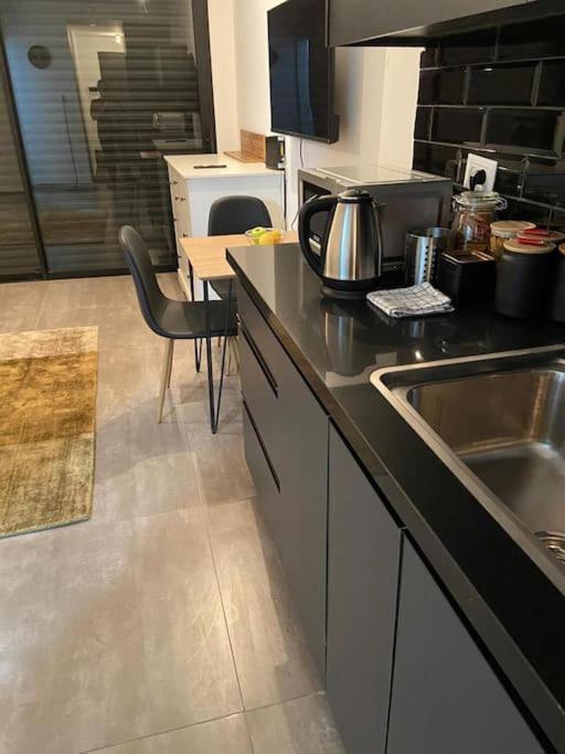 Lovely Flat In Tel Aviv 32 Apartamento Exterior foto
